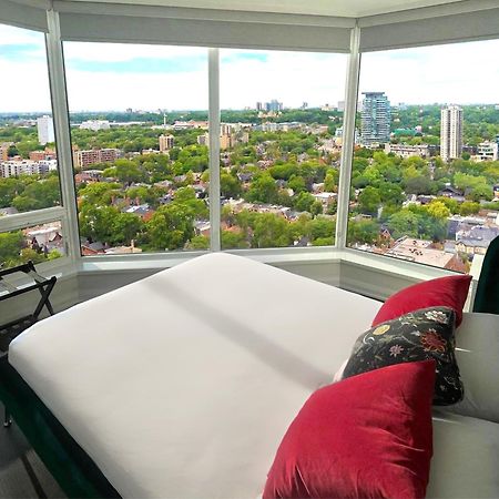 Luxury 2-Bedroom Apartment In Yorkville With The Best City View In Downtown Toronto Kültér fotó