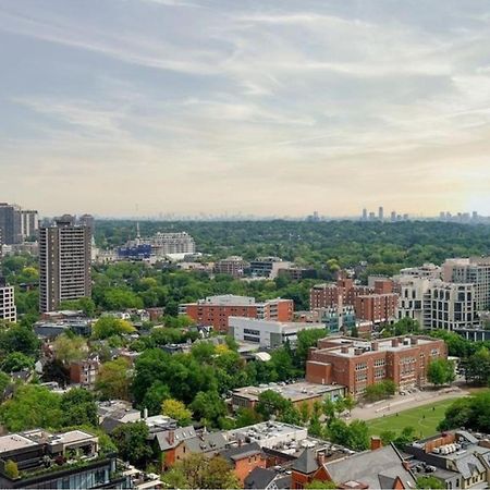 Luxury 2-Bedroom Apartment In Yorkville With The Best City View In Downtown Toronto Kültér fotó