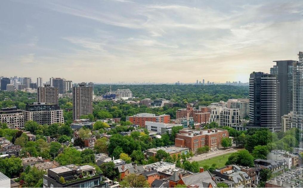 Luxury 2-Bedroom Apartment In Yorkville With The Best City View In Downtown Toronto Kültér fotó
